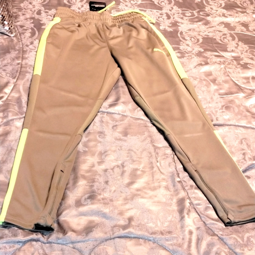 Puma Men's Blaster Training Pant - NWT- Sz Small 💯 💯 💯 🔥🔥